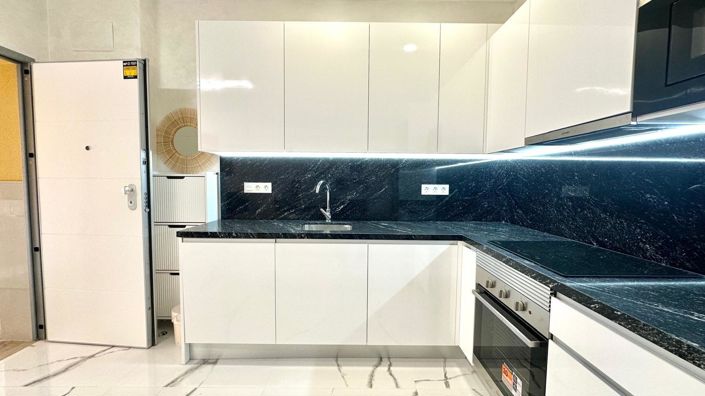 Image No.13-2 Bed Apartment for sale