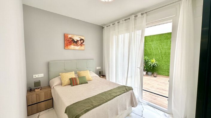 Image No.2-Appartement de 2 chambres à vendre à Torrevieja