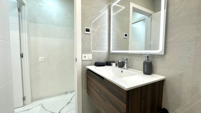 Image No.36-2 Bed Apartment for sale