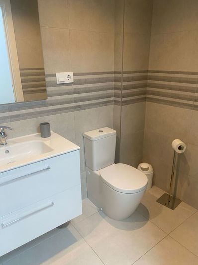 Image No.15-2 Bed Apartment for sale