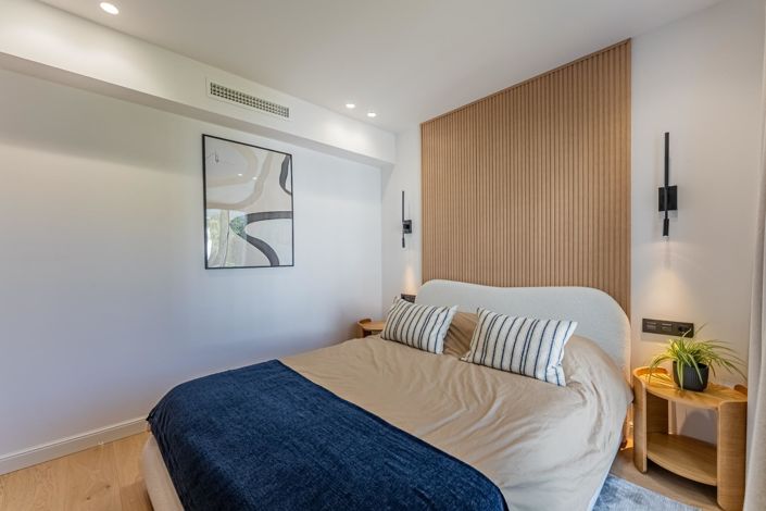 Image No.19-3 Bed Townhouse for sale