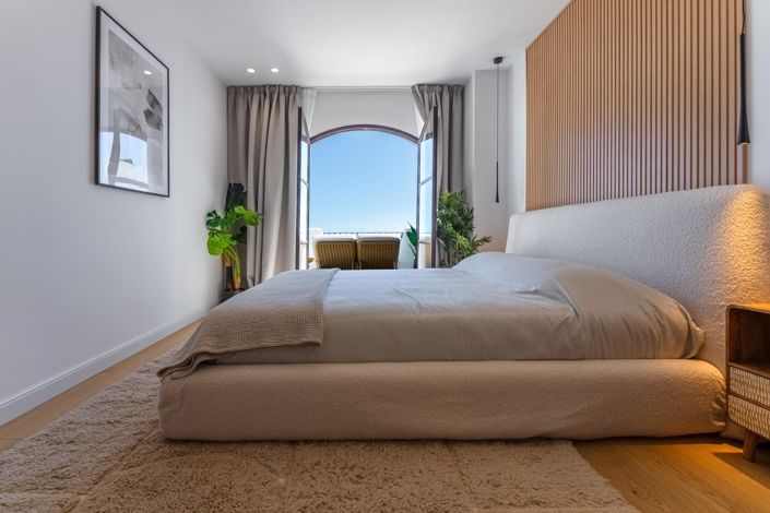 Image No.29-3 Bed Townhouse for sale