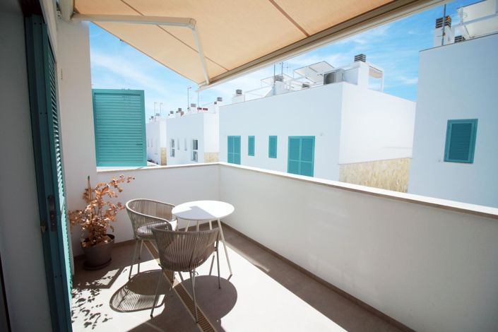 Image No.26-2 Bed House for sale