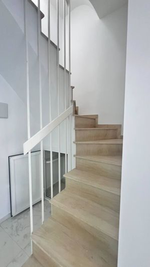 Image No.20-3 Bed Townhouse for sale