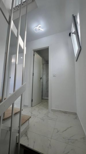 Image No.21-3 Bed Townhouse for sale