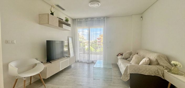 Image No.14-3 Bed Apartment for sale