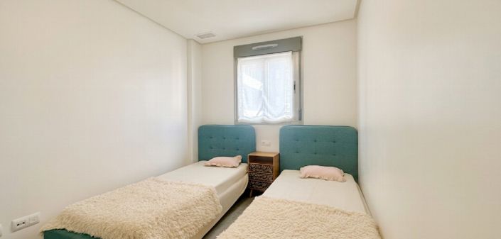 Image No.20-3 Bed Apartment for sale