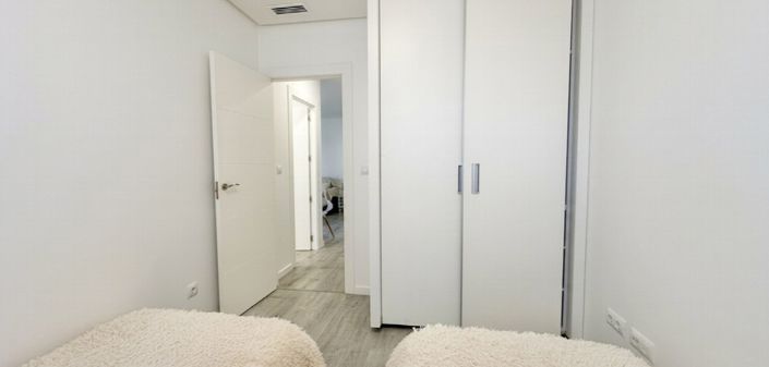 Image No.22-3 Bed Apartment for sale