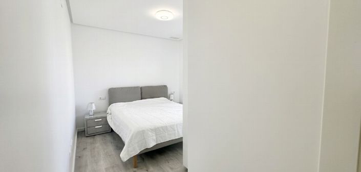 Image No.28-3 Bed Apartment for sale