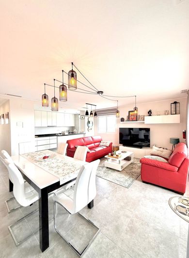 Image No.27-3 Bed Apartment for sale