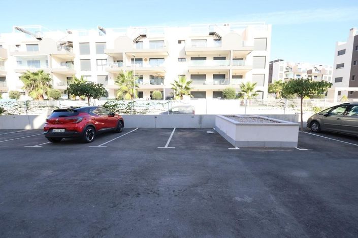 Image No.21-2 Bed Property for sale