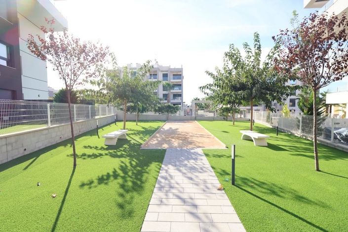 Image No.22-2 Bed Property for sale