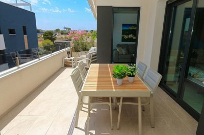 penthouse-los-altos-at25134-9