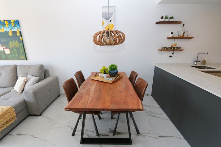 Image No.5-2 Bed Property for sale