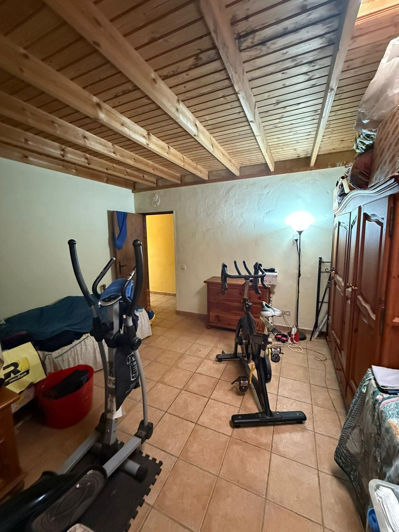 Image No.13-4 Bed House for sale