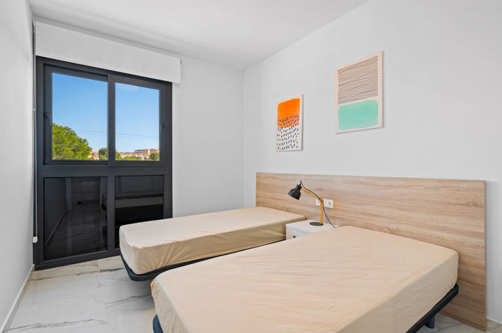 Image No.16-2 Bed Apartment for sale