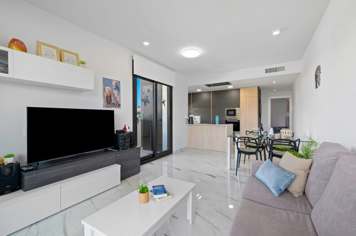 Image No.9-2 Bed Apartment for sale