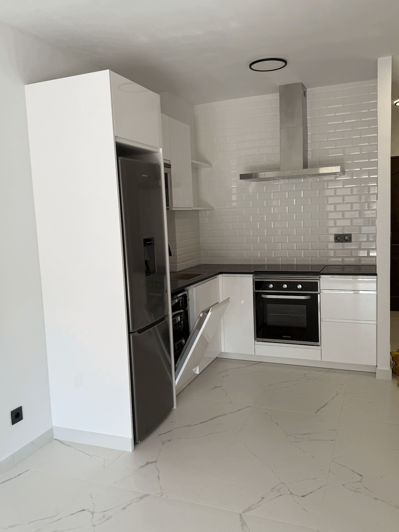 Image No.5-2 Bed Property for sale