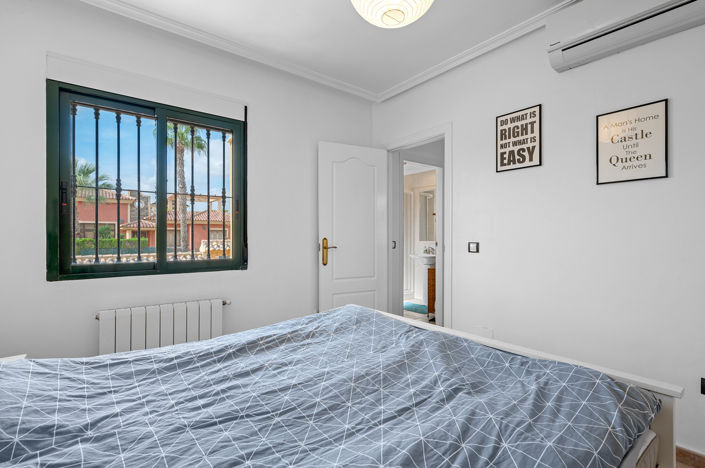 Image No.17-4 Bed Villa for sale