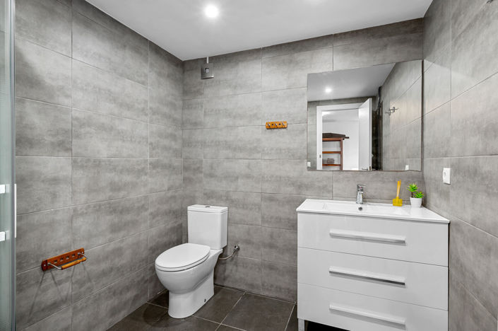 Image No.29-4 Bed Villa for sale