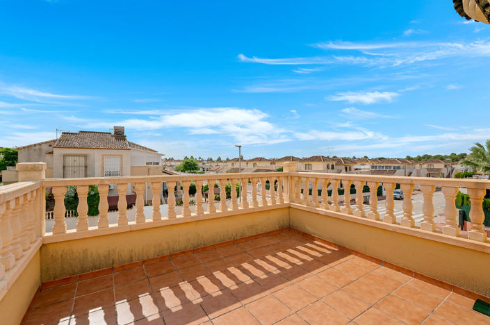 Image No.41-4 Bed Villa for sale