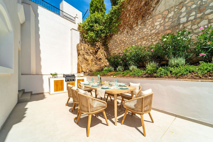 Image No.10-4 Bed Villa for sale