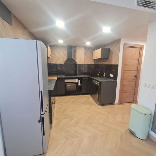 Image No.1-3 Bed Penthouse for sale