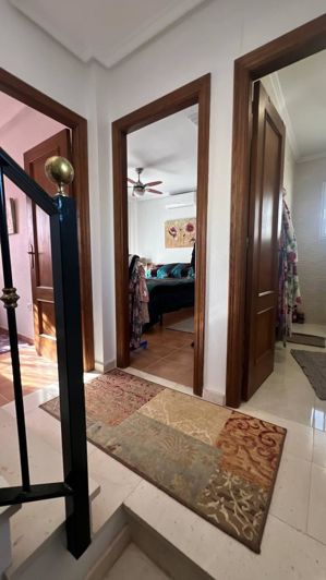 Image No.20-3 Bed Townhouse for sale