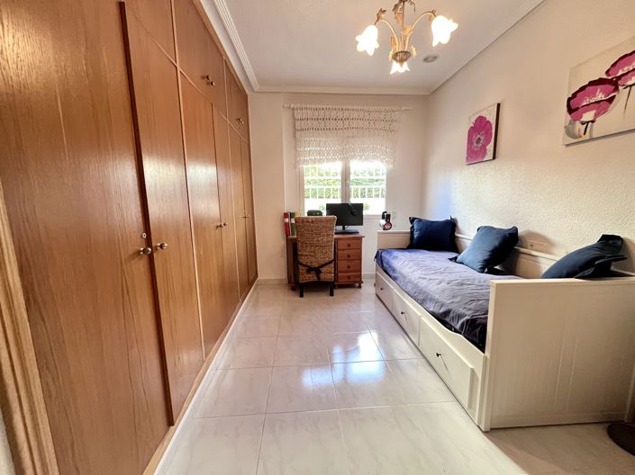 Image No.13-Villa de 4 chambres à vendre à La Zenia