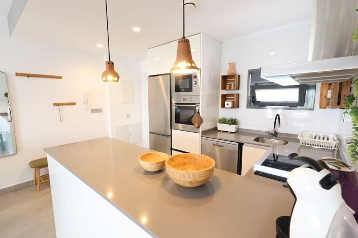 Image No.4-2 Bed Bungalow for sale