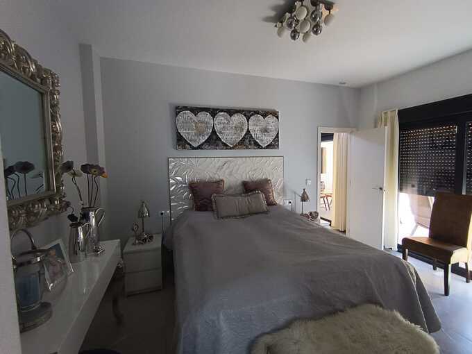 Image No.6-2 Bed Villa for sale