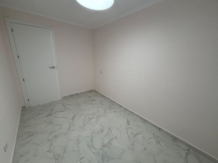 Image No.5-3 Bed Penthouse for sale