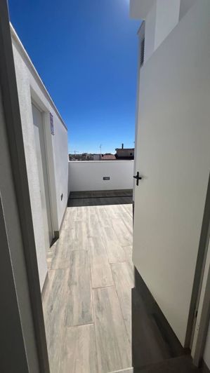 Image No.42-2 Bed Apartment for sale