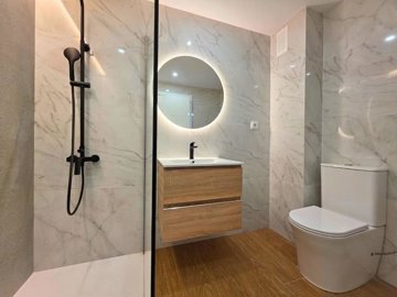 2 Bed Townhouse for sale