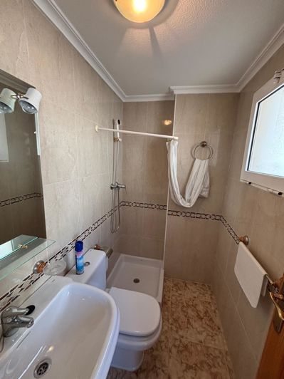 Image No.31-3 Bed Apartment for sale