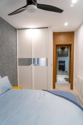 Image No.12-2 Bed Apartment for sale