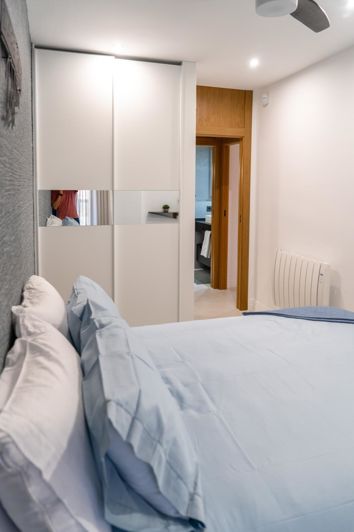 Image No.24-2 Bed Apartment for sale