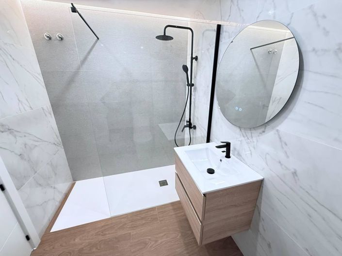 Image No.3-2 Bed Townhouse for sale