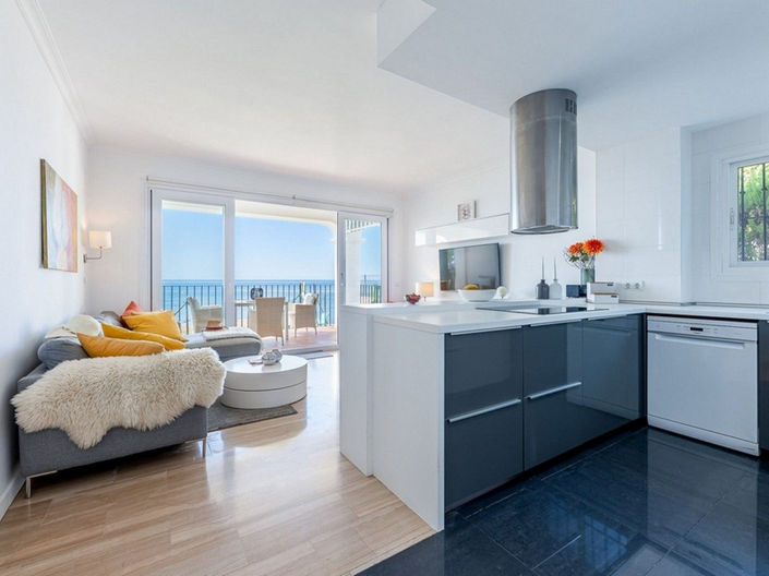 Image No.3-2 Bed Apartment for sale