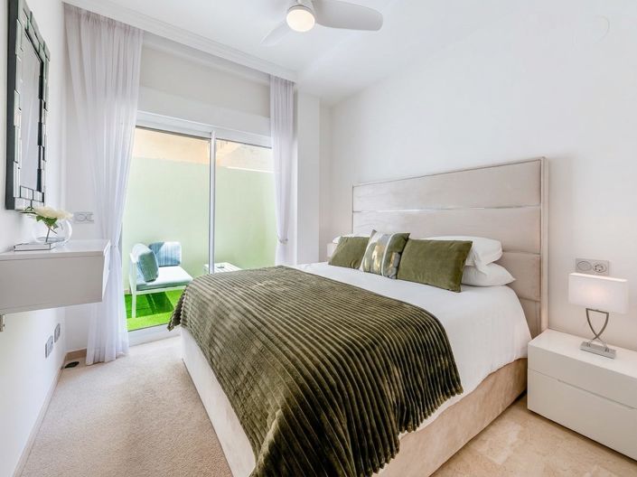 Image No.10-3 Bed Apartment for sale