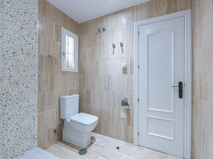 Image No.11-3 Bed Apartment for sale