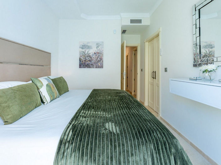 Image No.11-3 Bed Apartment for sale