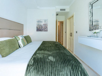 11-20939a0134ad724a8cb2a801094d15a4