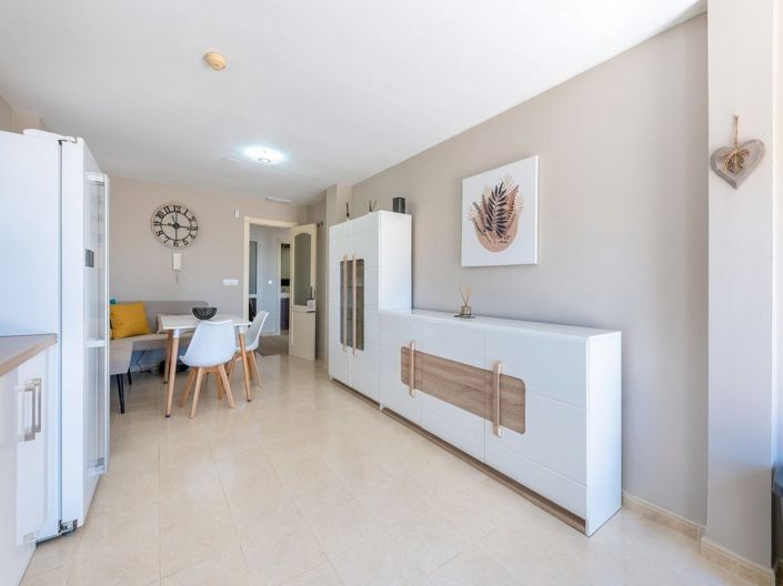 Image No.23-3 Bed Apartment for sale