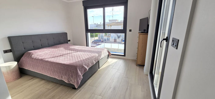 Image No.23-Maison de 4 chambres à vendre à Punta Prima