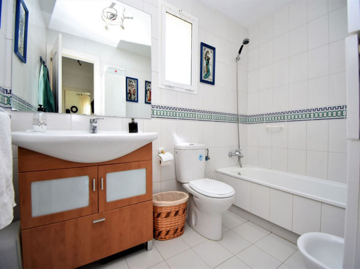 Image No.10-2 Bed Apartment for sale