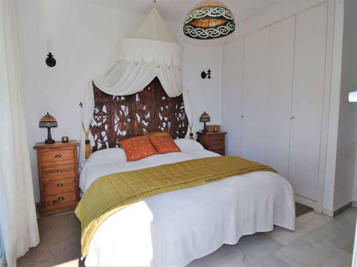 Image No.12-2 Bed Apartment for sale