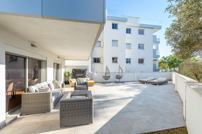 Image No.10-3 Bed Apartment for sale