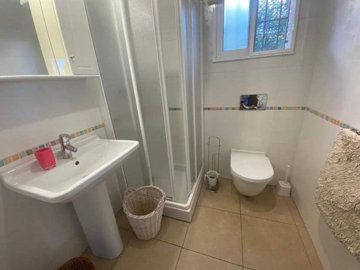 11-20939a0134ad724a8cb2a801094d15a4