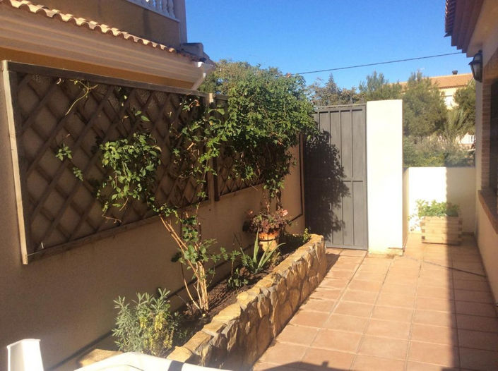 Image No.13-3 Bed House for sale